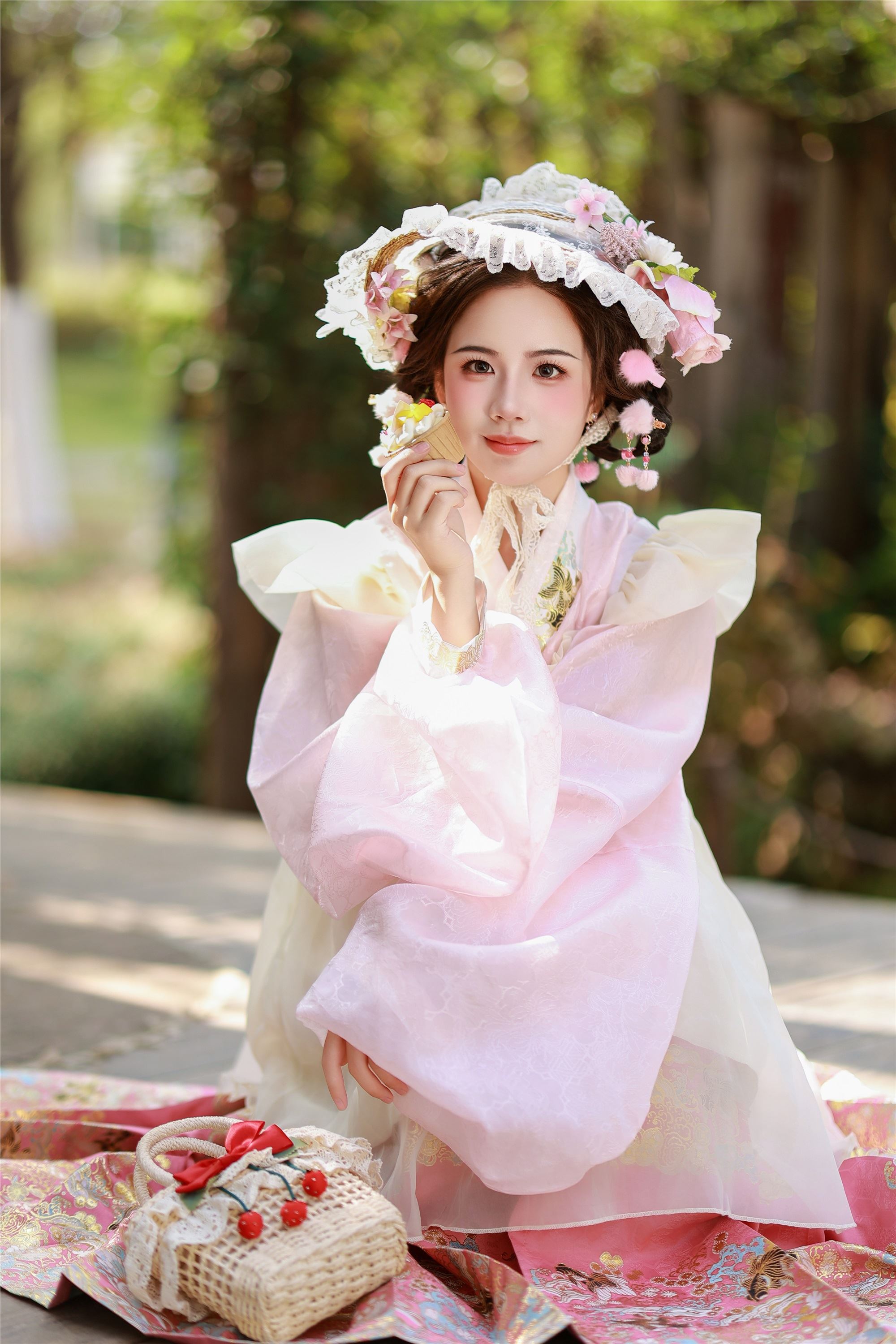 YITUYU艺图语 2025.02.01 草莓甜心 小杜同学